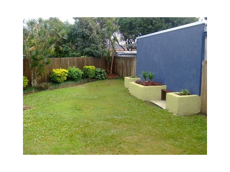 2/3 Albion Avenue, Miami QLD 4220