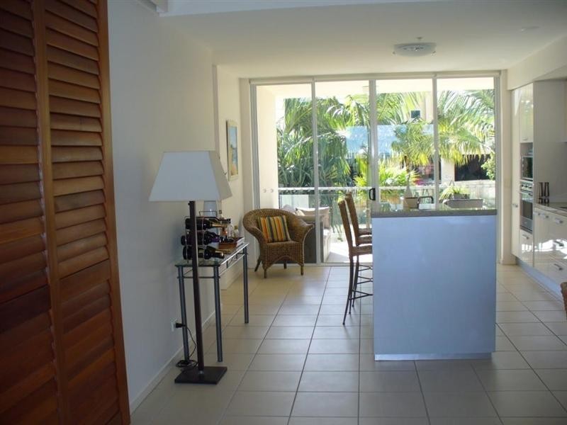 1027/80 Lower Gay Terrace, Caloundra QLD 4551