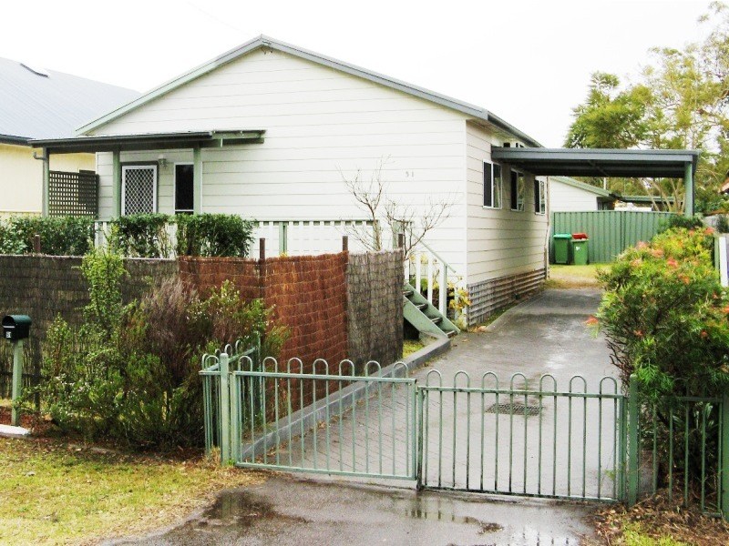 51 Hobart Ave, Umina Beach NSW 2257