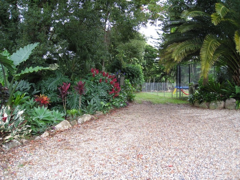 100 Upper Crystal Creek Road, Crystal Creek NSW 2484