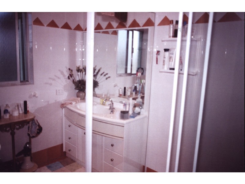 63 Pioneer Parade, Banora Point NSW 2486