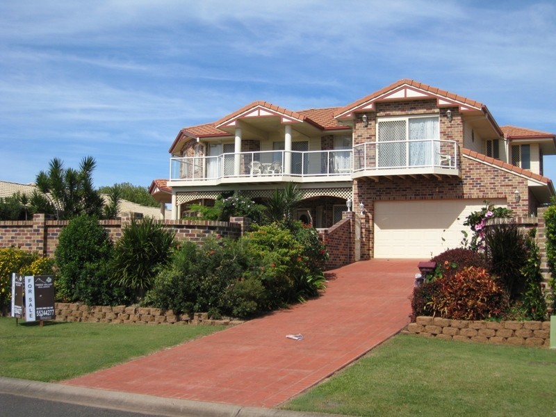 17 Dundee Drive, Banora Point NSW 2486