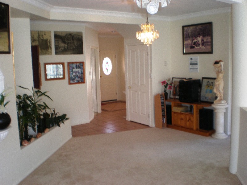 17 Dundee Drive, Banora Point NSW 2486