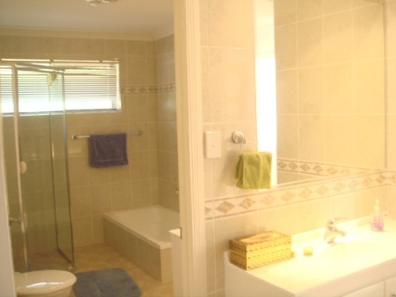 10 Firewheel Way, Banora Point NSW 2486