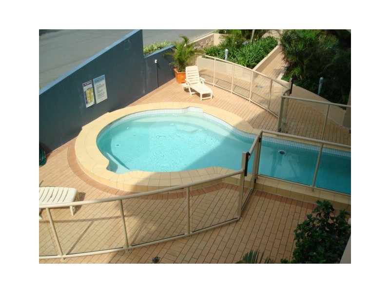 Unit 5  “Waterline” 7 Ivory Crescent, Tweed Heads NSW 2485