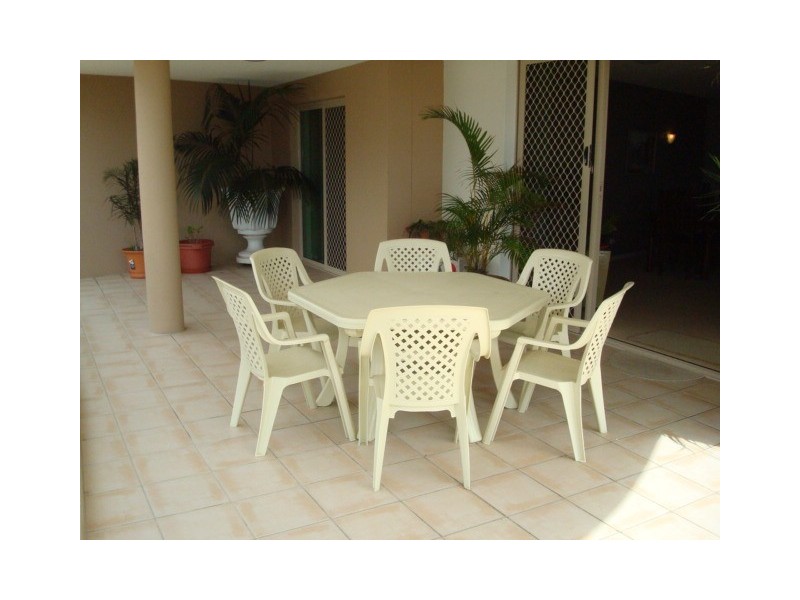 Unit 5  “Waterline” 7 Ivory Crescent, Tweed Heads NSW 2485