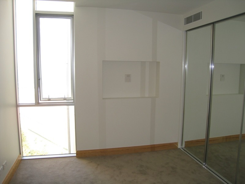 U2002 110 Marine Parade – Reflection Tower Two, Coolangatta QLD 4225