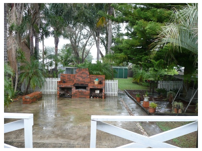 26 Trafalgar Ave, Woy Woy NSW 2256