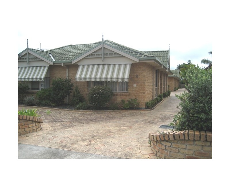 2/8 Whiting Rd, Ettalong Beach NSW 2257