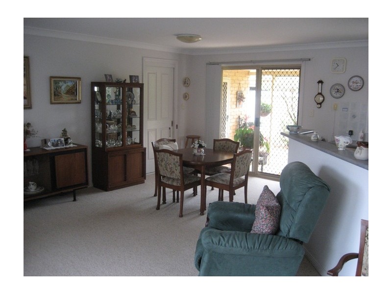 2/8 Whiting Rd, Ettalong Beach NSW 2257
