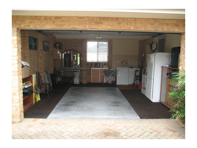 2/8 Whiting Rd, Ettalong Beach NSW 2257