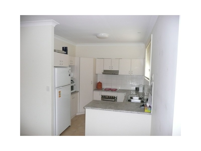 1/141 Barrenjoey Rd, Ettalong Beach NSW 2257