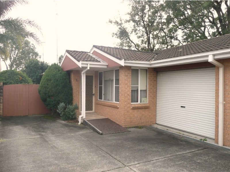 2/22 Boronia Ave, Woy Woy NSW 2256