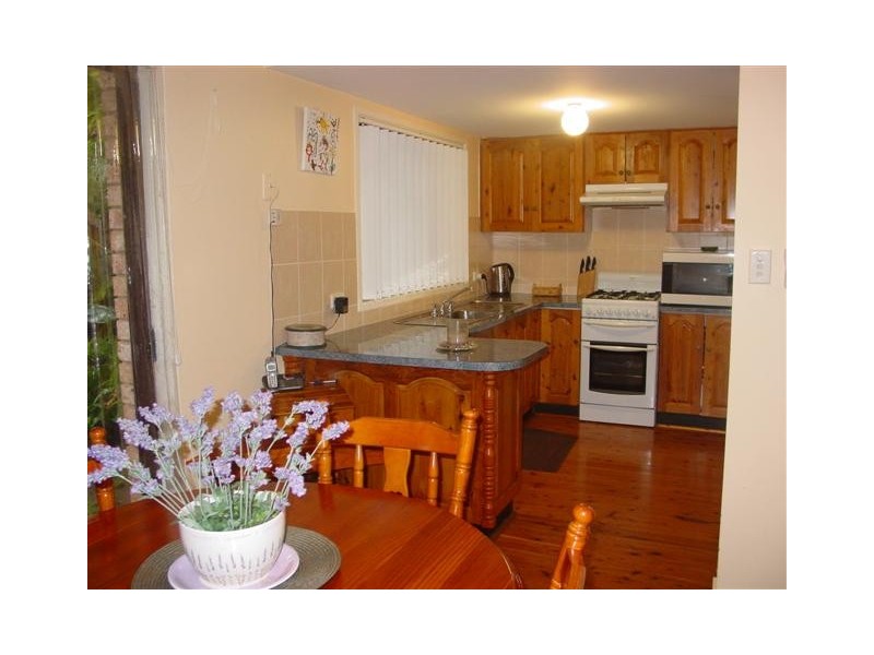 15 Rotherham Street, Bateau Bay NSW 2261