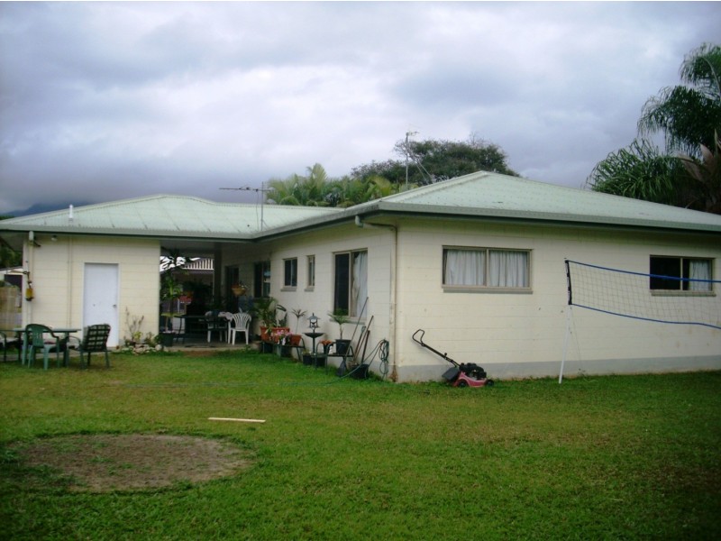 6 Lady Penrhyn Close, Bentley Park QLD 4869