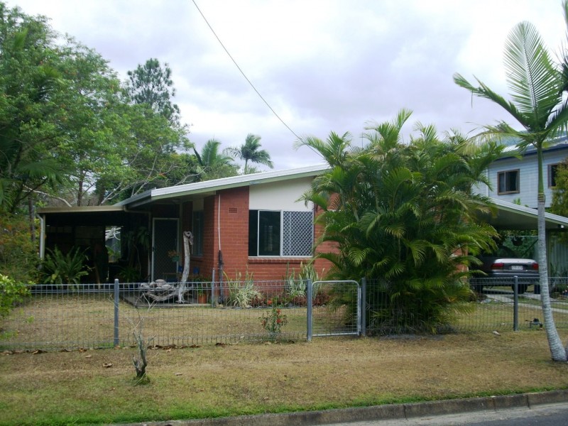 17 Purbeck Place, Edge Hill QLD 4870
