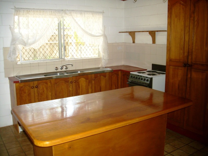 23 Wattle Street, Yorkeys Knob QLD 4878