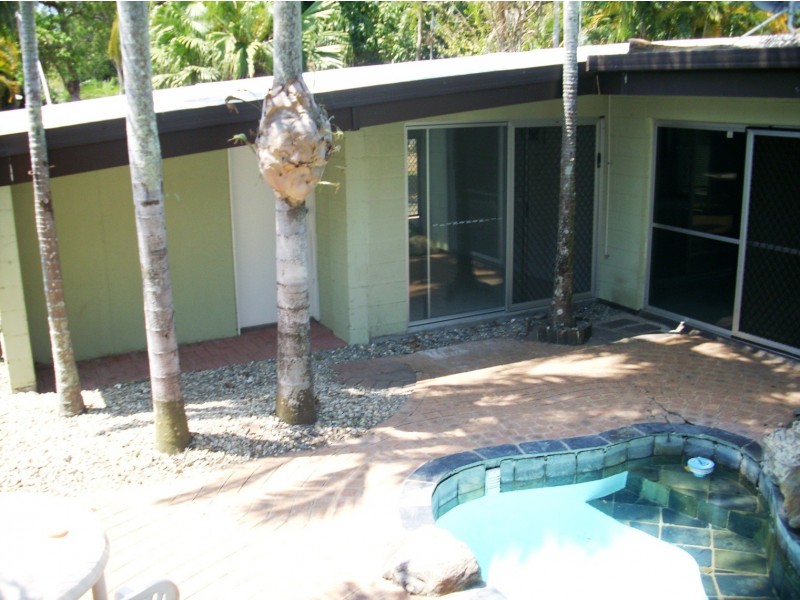 23 Wattle Street, Yorkeys Knob QLD 4878