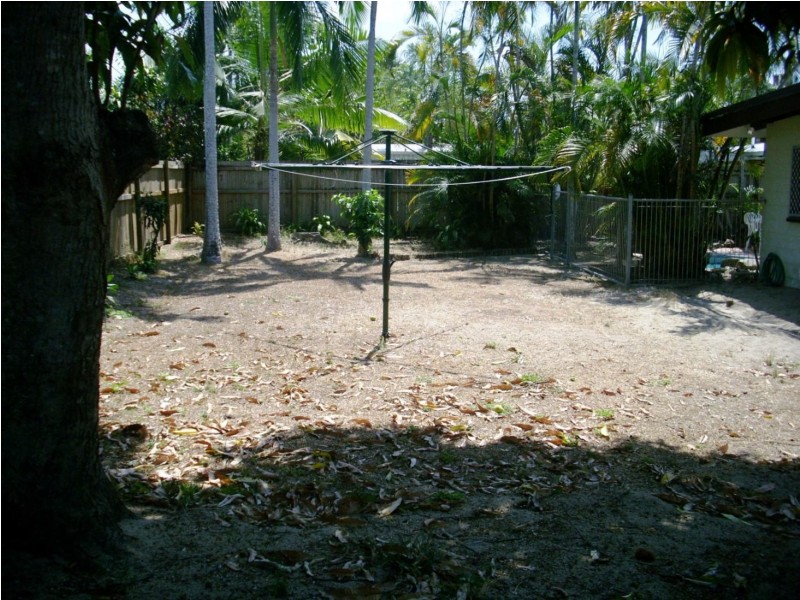 23 Wattle Street, Yorkeys Knob QLD 4878