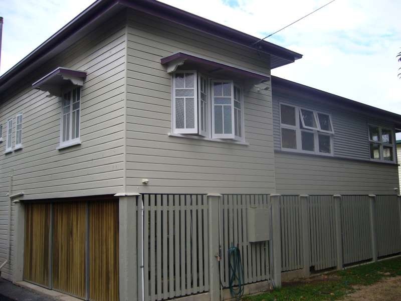 5 Mona Street, Whitfield QLD 4870