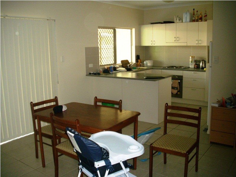 33 Timberlea Drive East, Bentley Park QLD 4869