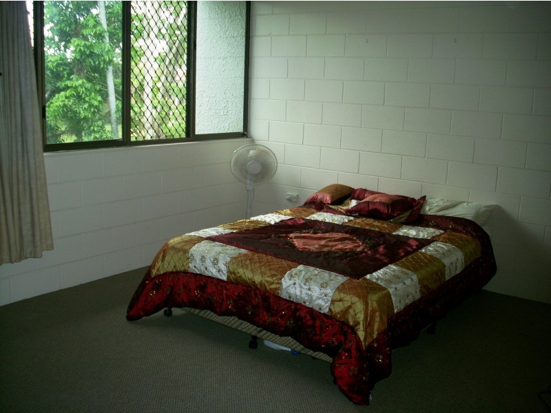 12/171 McLeod Street, Cairns North QLD 4870