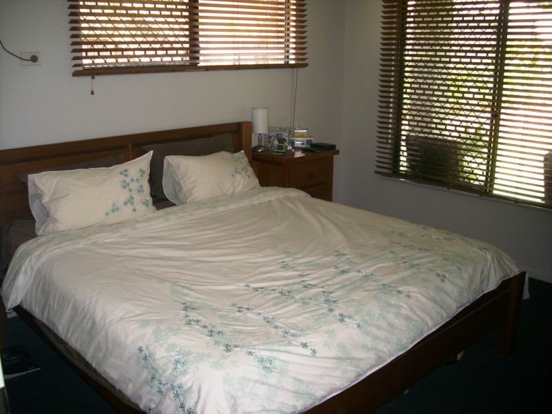 16 Davidson Close, Redlynch QLD 4870