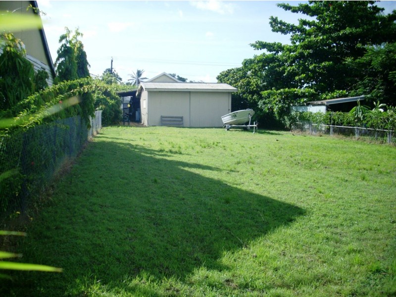 225 Spence Street, Bungalow QLD 4870