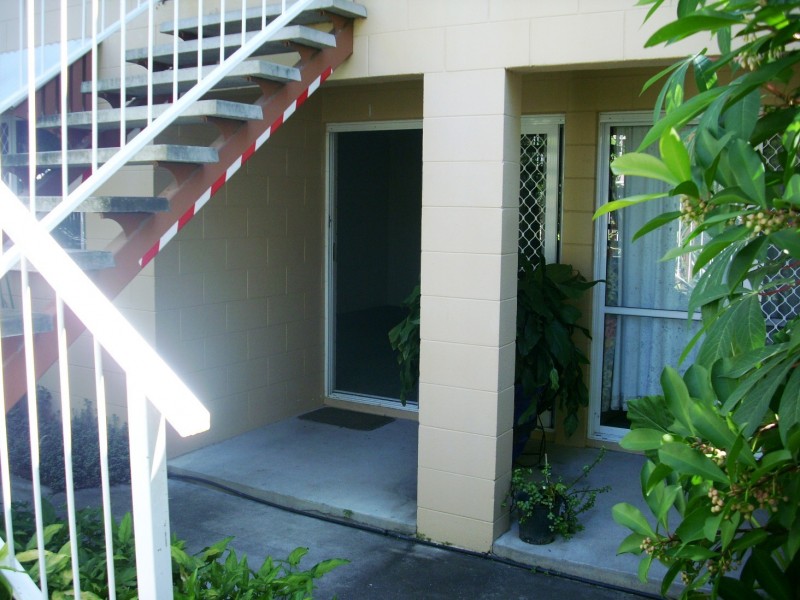 1/8 Nelson Street, Bungalow QLD 4870