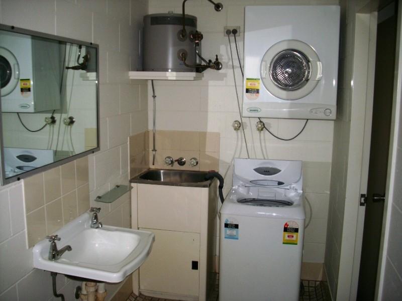 37/5 Fisk Close, Westcourt QLD 4870