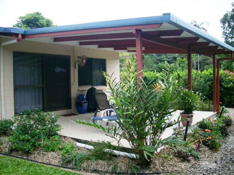 45 Beatrice Street, Mooroobool QLD 4870