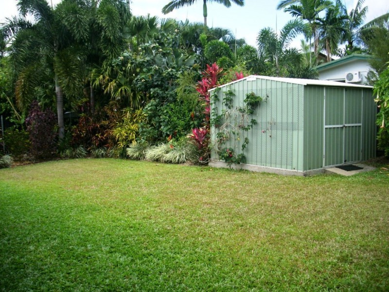 45 Beatrice Street, Mooroobool QLD 4870