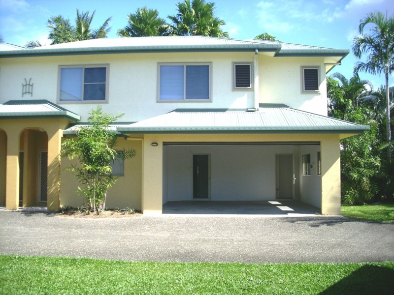 10/71-73 Cedar Road, Palm Cove QLD 4879