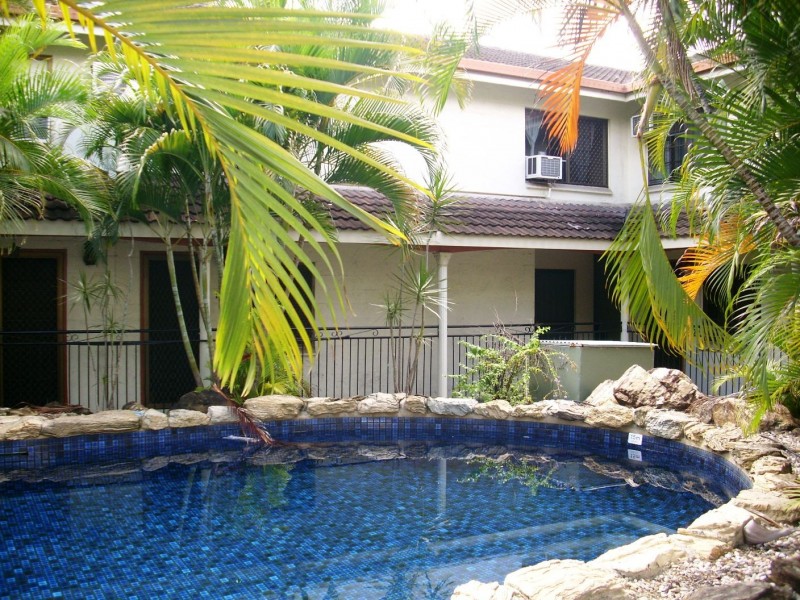 12/350 Sheridan Street, Cairns North QLD 4870