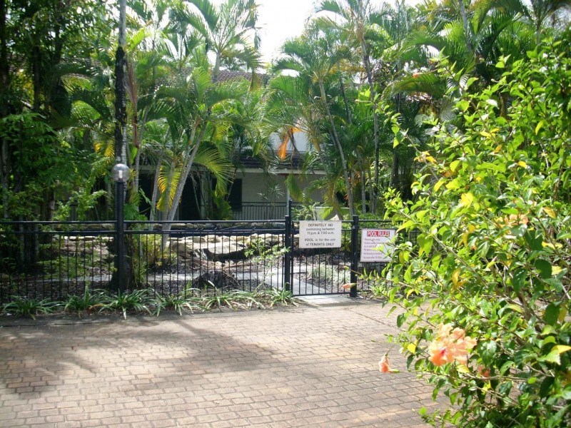 12/350 Sheridan Street, Cairns North QLD 4870