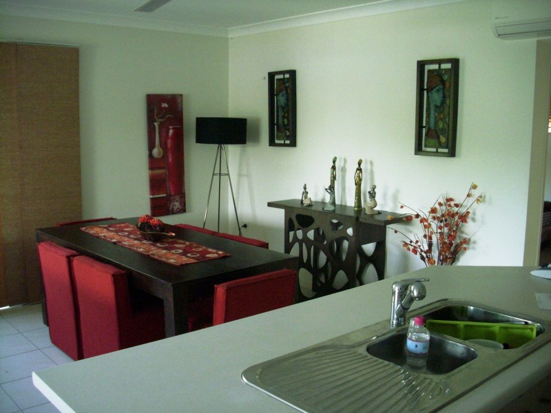 2/2 Cannon Street, Manunda QLD 4870