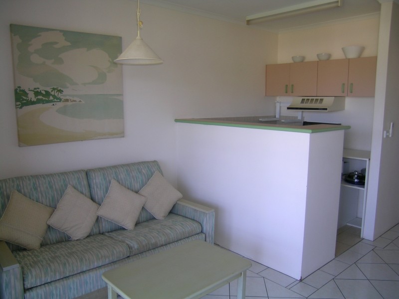 347 Coral Coast Drive, Palm Cove QLD 4879