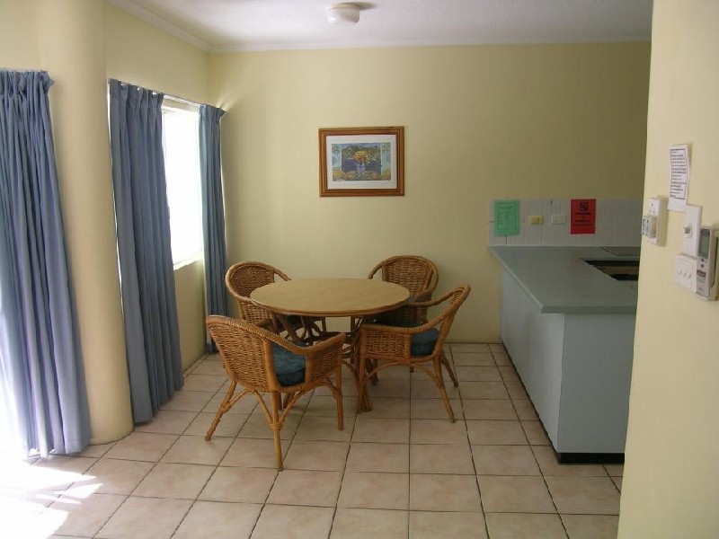 113/219-225 Mcleod Street, Cairns QLD 4870