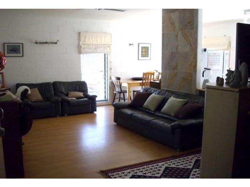 6 Amarina Close, Cairns QLD 4870