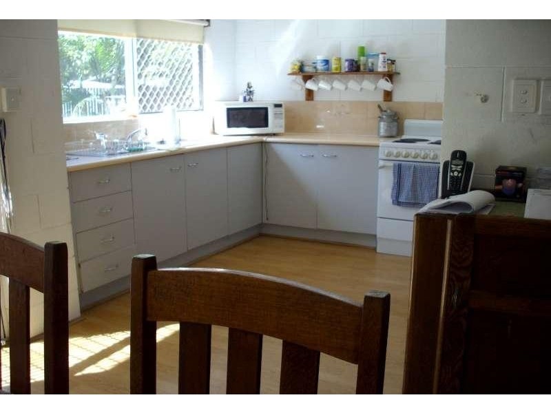 6 Amarina Close, Cairns QLD 4870