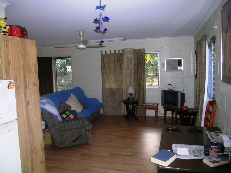 23 Windarra Street, Woree QLD 4868