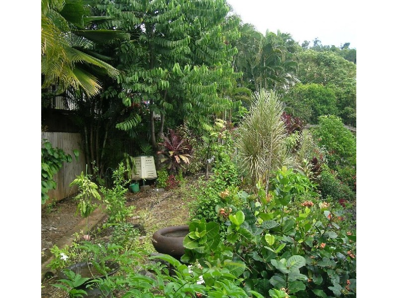 3 Wren Court, Bayview Heights QLD 4868