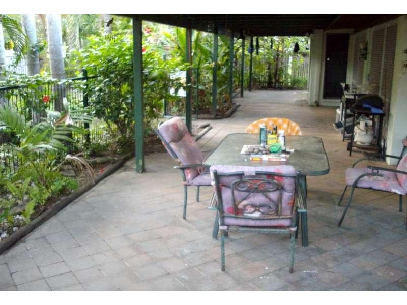 24 Starling Street, Kewarra Beach QLD 4879