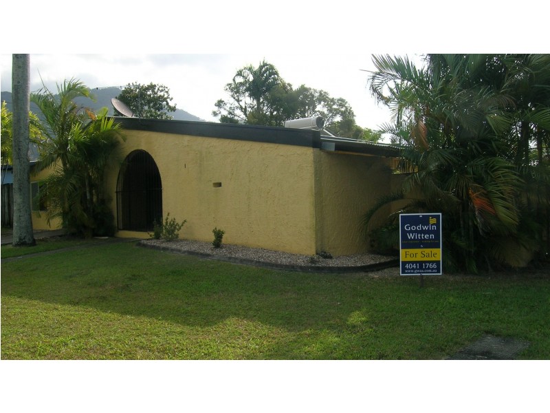 1 Wilcox Close, Manoora QLD 4870