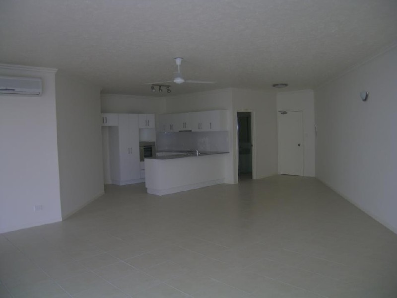 15 Minnie Street, Cairns QLD 4870