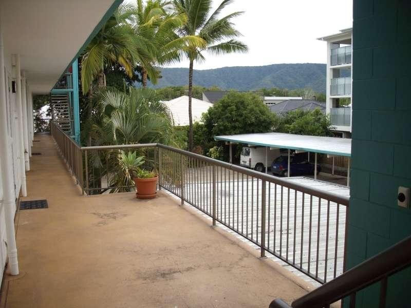 6 71 Moore Street, Cairns QLD 4870