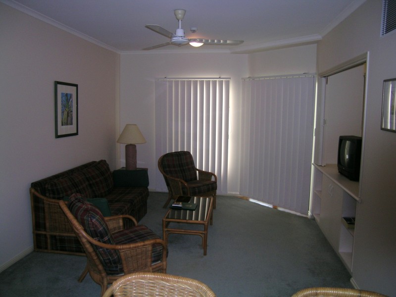 225/294-298 Sheridan Street, Cairns North QLD 4870