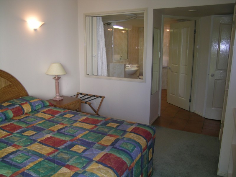 225/294-298 Sheridan Street, Cairns North QLD 4870