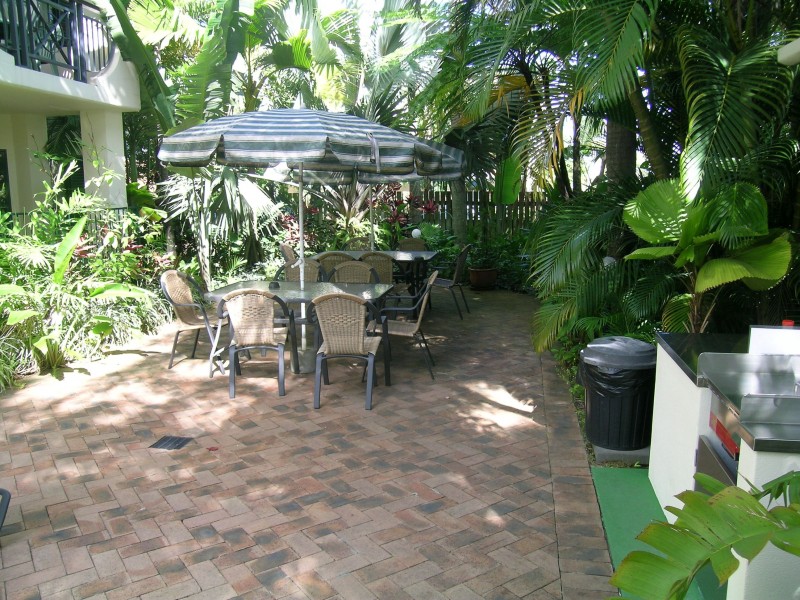 225/294-298 Sheridan Street, Cairns North QLD 4870