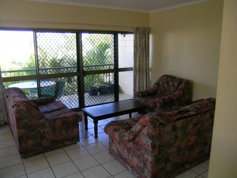 1-4/19 Pioneer Street, Manoora QLD 4870